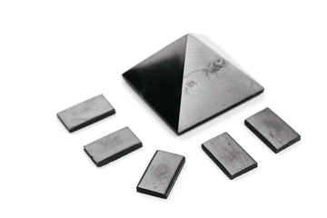 KARELIANMASTERS Shungite Stones Pyramid and Sticker for Phone Set - Crystal Healing Protection KARELIANMASTERS Au supplements
