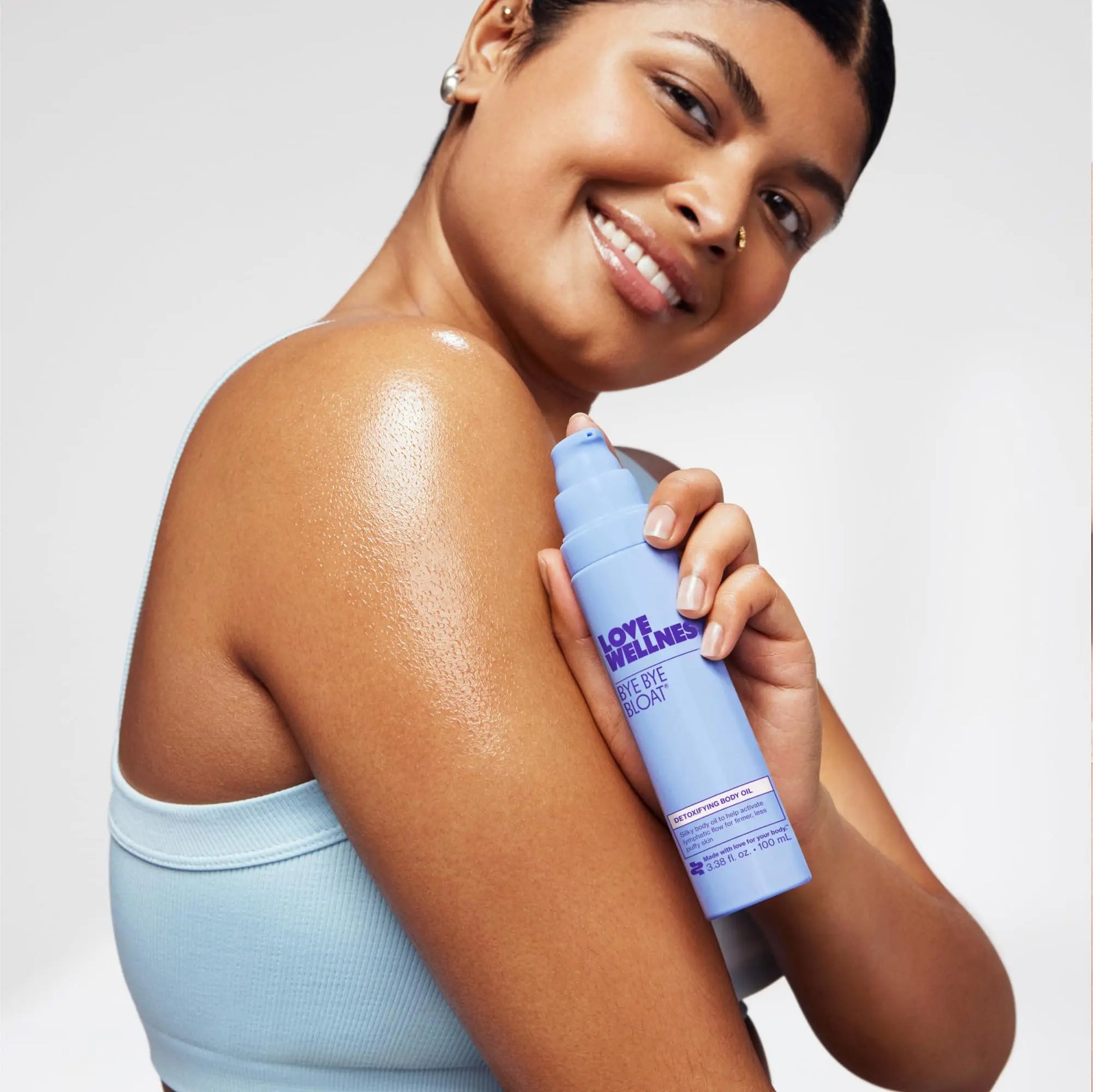 Love Wellness Bye Bye Bloat Detoxifying Body Oil | Lymphatic Drainage Oil to Hydrate, Depuff & Awaken Skin | Reduce Swelling Massage Oil for Women with Peppermint, Grapefruit & Rosemary Oil |100 mL Love Wellness Au supplements