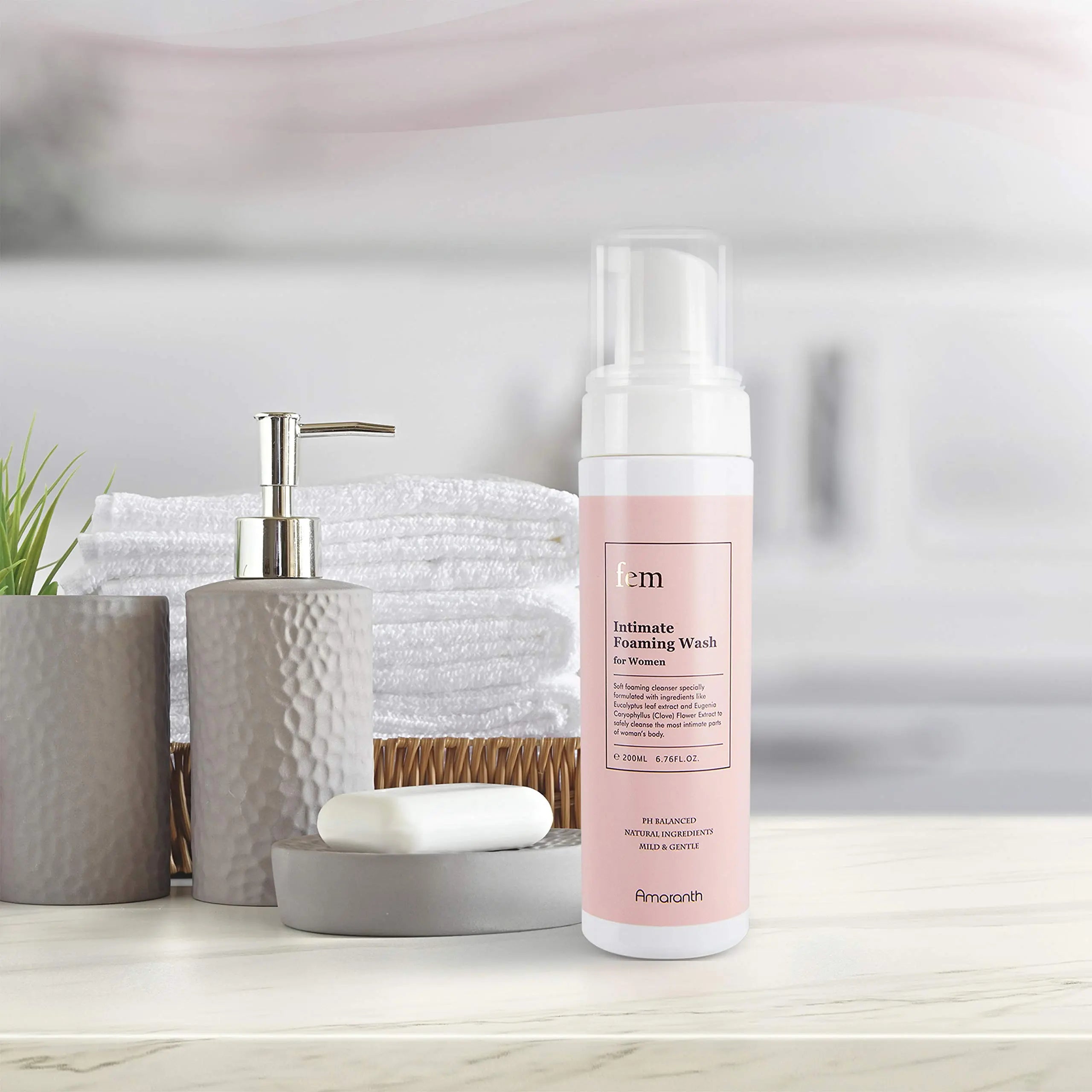 fem pH Balance Intimate Wash for Women, Feminine Wash for Sensitive Skin, Gentle Cleanser Amaranth Au supplements