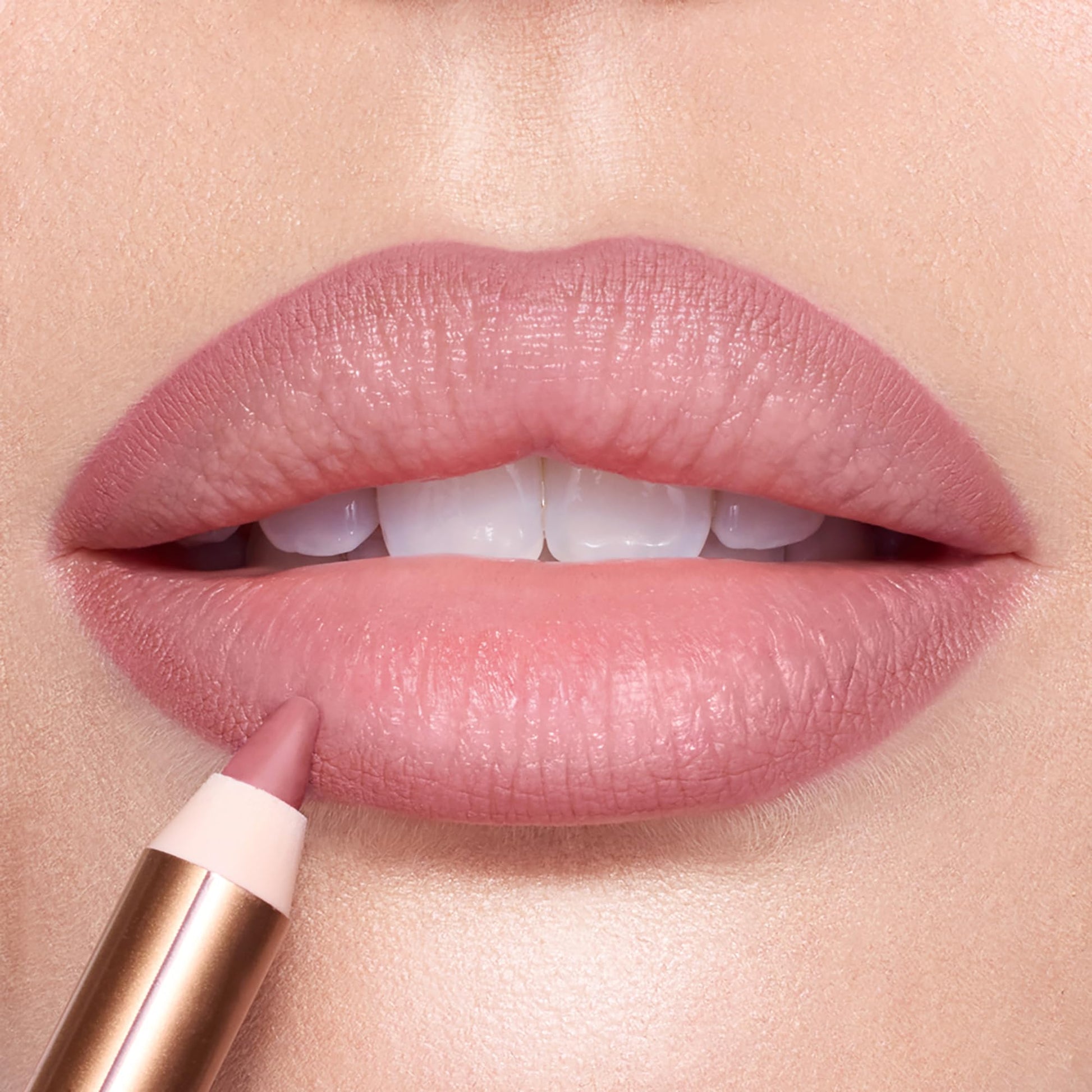 Charlotte Tilbury Lip Cheat Lip Liner Pencil - Gives Lips a Fuller-Looking, Defined Pout - Enriched with Jojoba Oil & Hyaluronic Acid - Waterproof, Smudge-Proof & Transfer-Proof - Pillow Talk Fair Charlotte Tilbury Au supplements