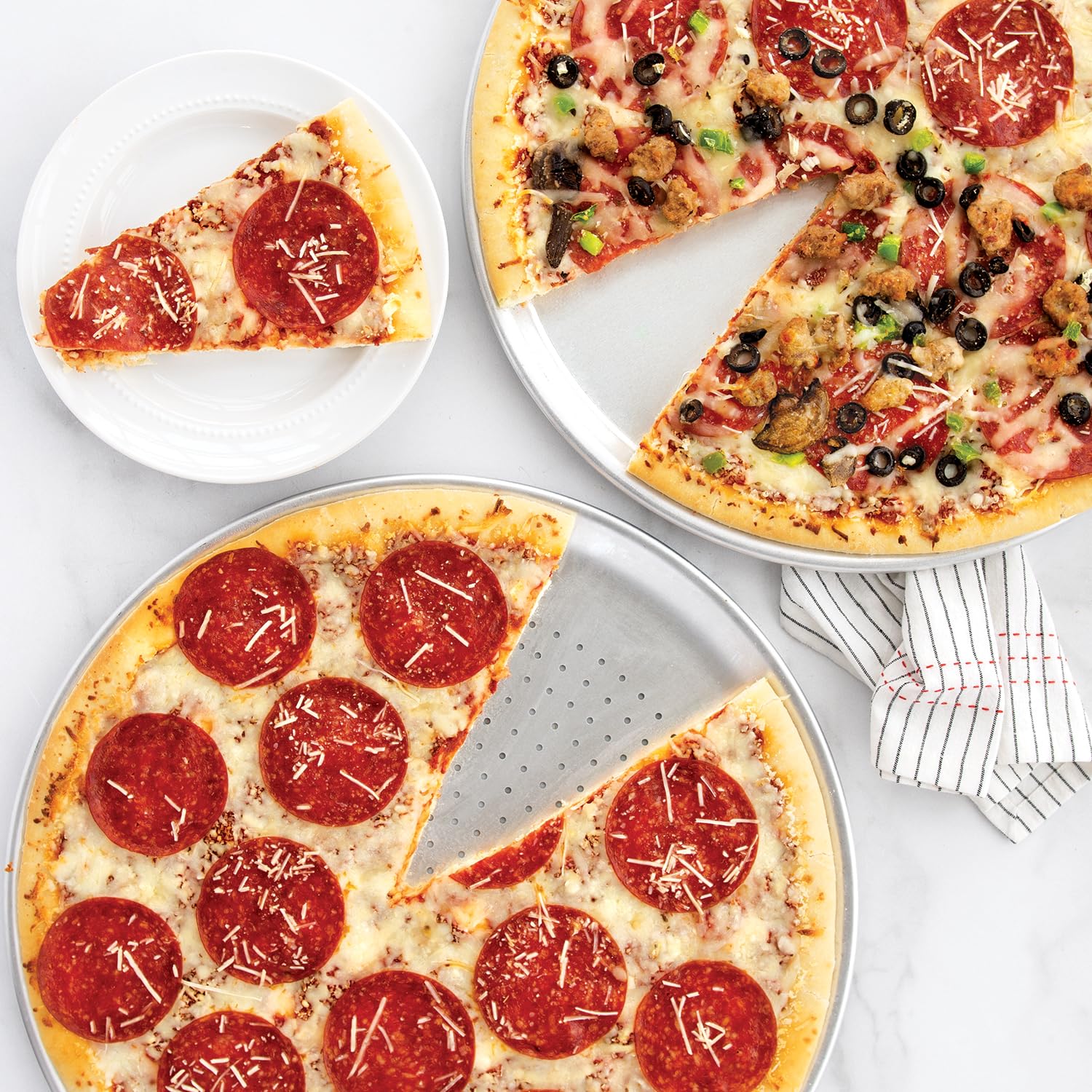 Nordic Ware Naturals Peforated Pizza Pan (Pack of 3) Nordic Ware Au supplements