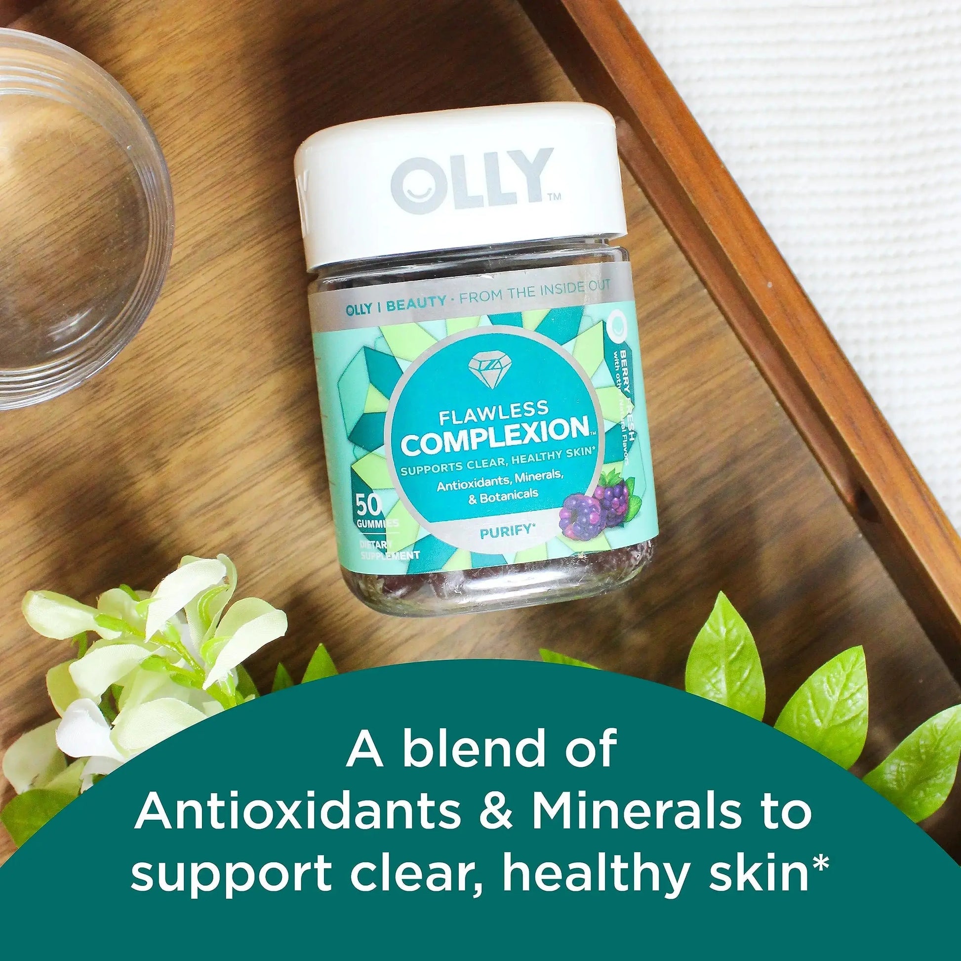 OLLY Undeniable Beauty Gummy & Flawless Complexion Gummy, Clear and Healthy Skin Support, Vitamins E, A, Zinc, Chewable Supplement, Berry - 50 Count (Pack of 1) OLLY Au supplements