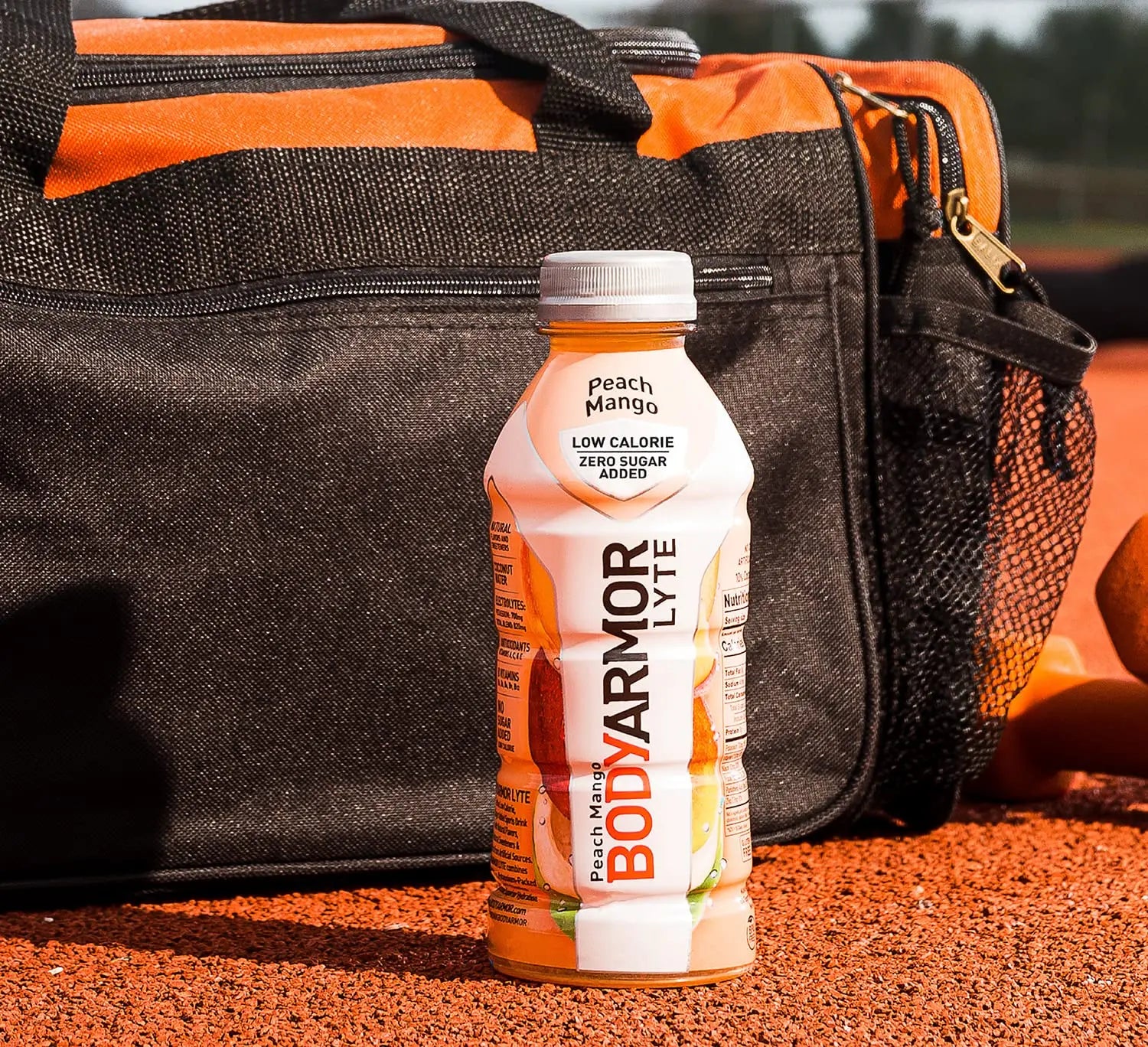 BODYARMOR LYTE Sports Drink Low-Calorie Sports Beverage, Peach Mango, Coconut BODYARMOR Au supplements